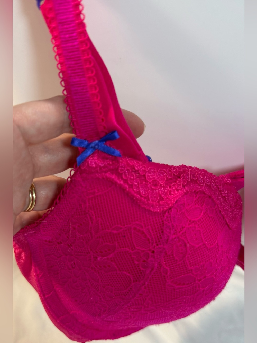 Marks & Spencer Hot Pink Lace Underwire Bra with Blue Accent FX